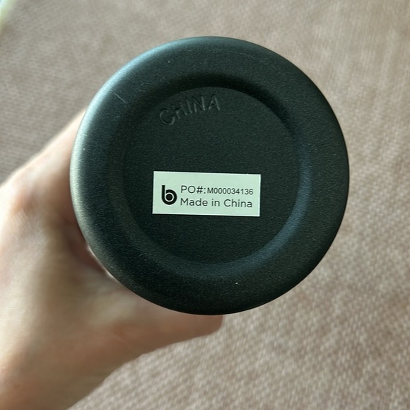 Stainless Steel “HeartWorks” Water/Coffee Bottle in black - Picture 3 of 5